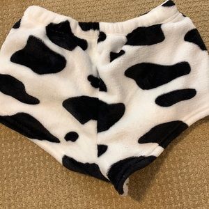 Never been worn, comfortable